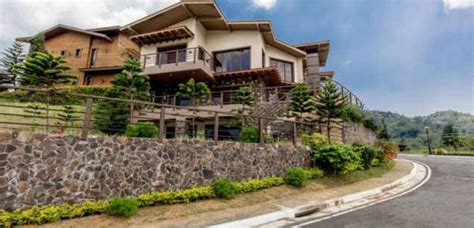 condo for sale in tagaytay|tagaytay highlands house for sale.